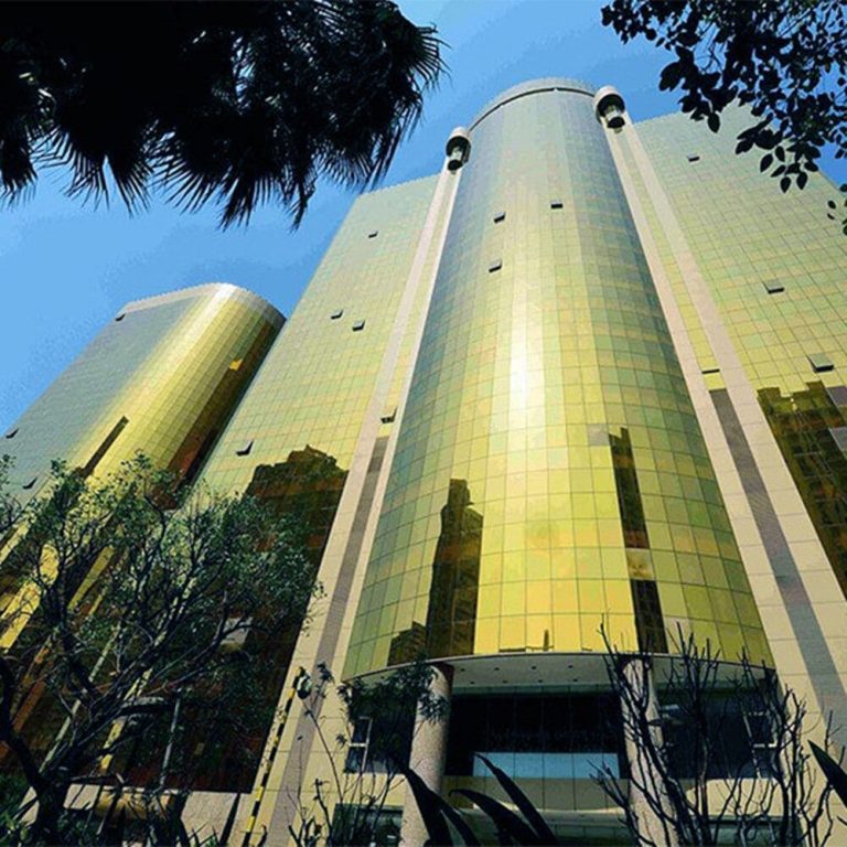 Reflective Gold Mirror Window Film 2